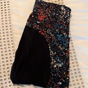 Lululemon floral tights